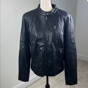 Levi’s Jacket Faux Leather Motorcycle Moto-Inspired Biker Women’s Black